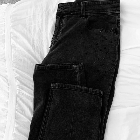 CHICIOS JEANS Washed Grey Color Subtle Black Rhinestone Pocket Sz 1 R - Picture 10 of 12